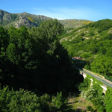 여관 L'auberge De Montpezat-sous-Bauzon